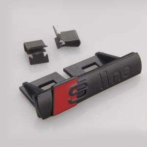 Emblem S LINE në mask e zezë